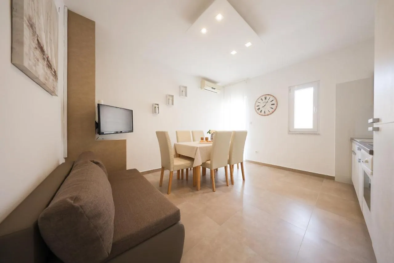 Apartments Skara Bibinje Chorwacja